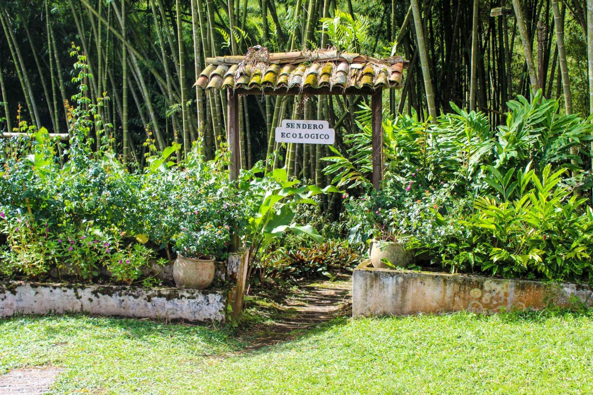 Hotel Campestre La Floresta Puerto Espejo Zewnętrze zdjęcie