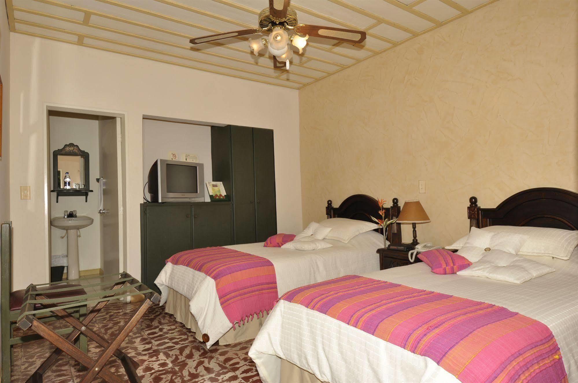 Hotel Campestre La Floresta Puerto Espejo Zewnętrze zdjęcie